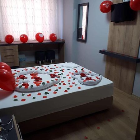 Esas Pansiyon Gemlik Екстер'єр фото