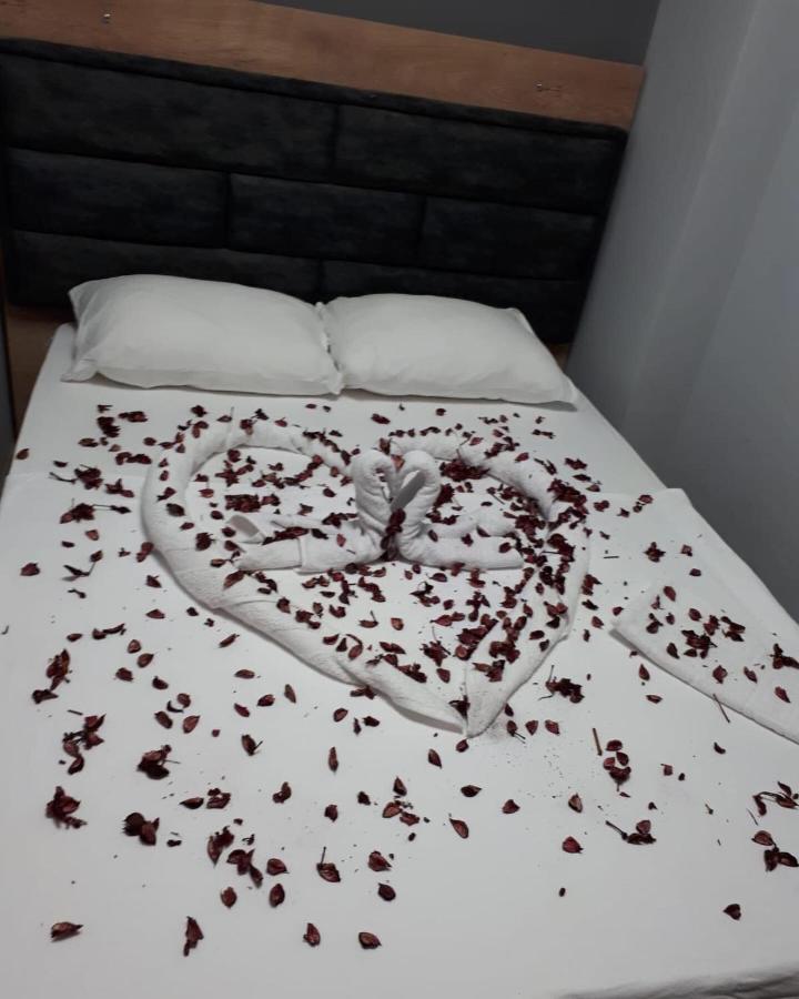 Esas Pansiyon Gemlik Екстер'єр фото