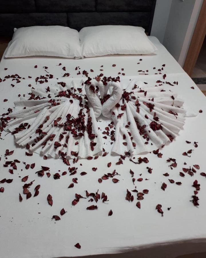 Esas Pansiyon Gemlik Екстер'єр фото